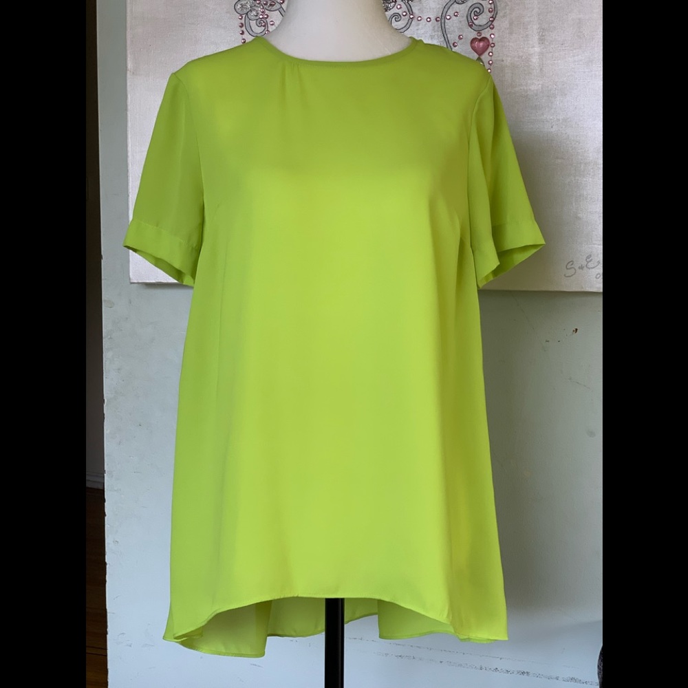 Vince Camuto high low pleat back blouse